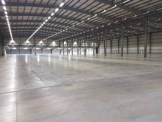 Logistieke complex gelegen industriezone Genk-Zuid met oppervlakte v.a. 10.000 m² tot maximaal 80.000 m², eventueel met kantoren oppervlakte van...