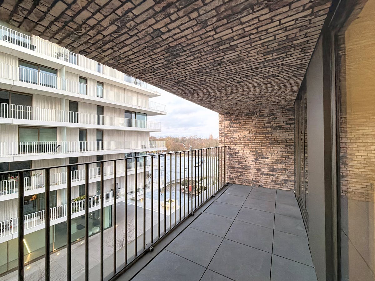 Bel appartement à louer près de la gare de Bruges - photo 1