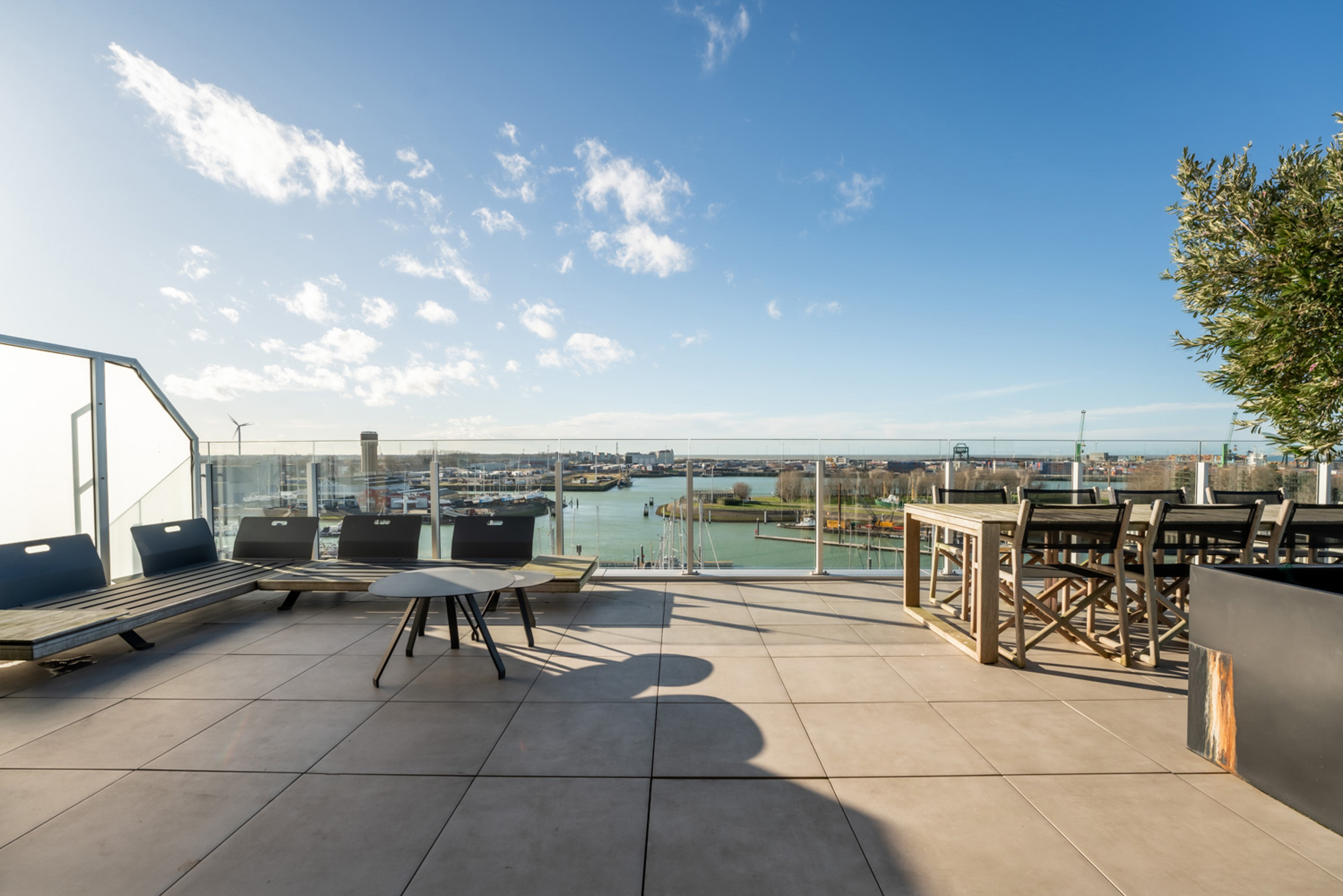 Exclusieve penthouse met subliem uitzicht aan de jachthaven - foto 1