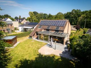 Instapklare gezinswoning op toplocatie met schitterend uitzicht op natuurgebied.Welkom in deze ruime gezinswoning, ideaal gelegen tegenover het...