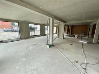 Commercial à vendre à Hoegaarden