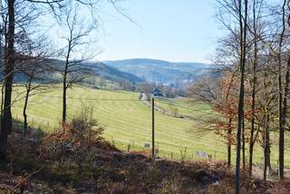 Le Vieux Sart is een vakantieparkje (34 huisjes) dat gelegen is in Coo, een rustig dorpje in de Belgische Ardennen en een geliefde...