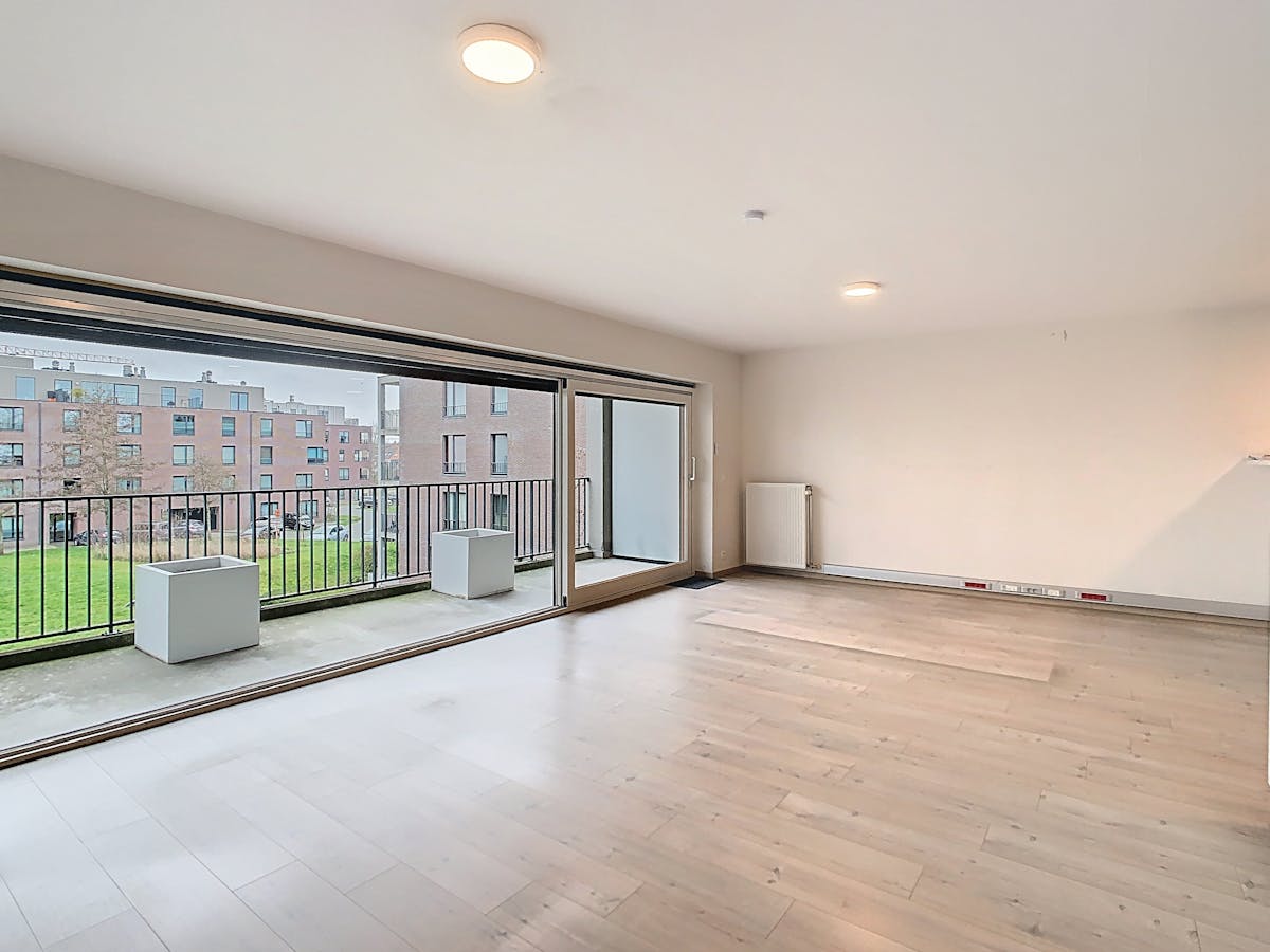 Appartement te koop in Brugge met 2 slaapkamers en terras - foto 1