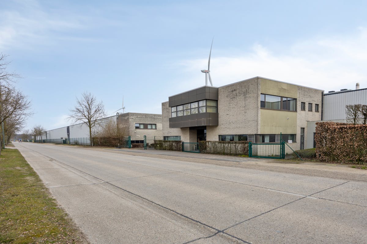 Recent distributiecentrum met 15.000 m² magazijnruimte op toplocatie nabij de E314 - foto 4