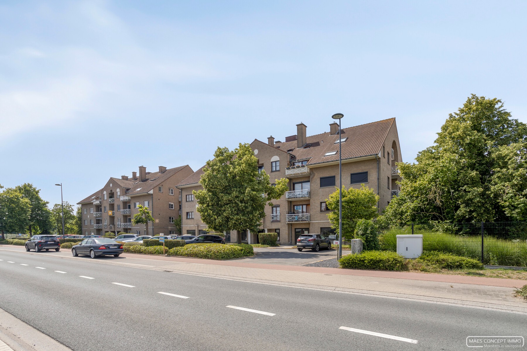 Tweeslaapkamerappartement te koop in Harelbeke — topligging vlak bij Kortrijk! - photo 5