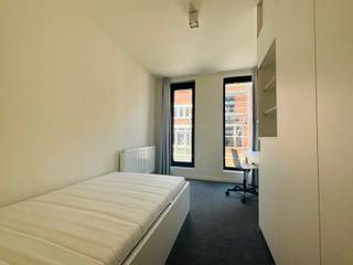 In de studentenresidentie ACE 1 gelegen in de Riddersstraat te Leuven bieden wij op Niveau +1 een prachtige studentenkamer privatief sanitair...