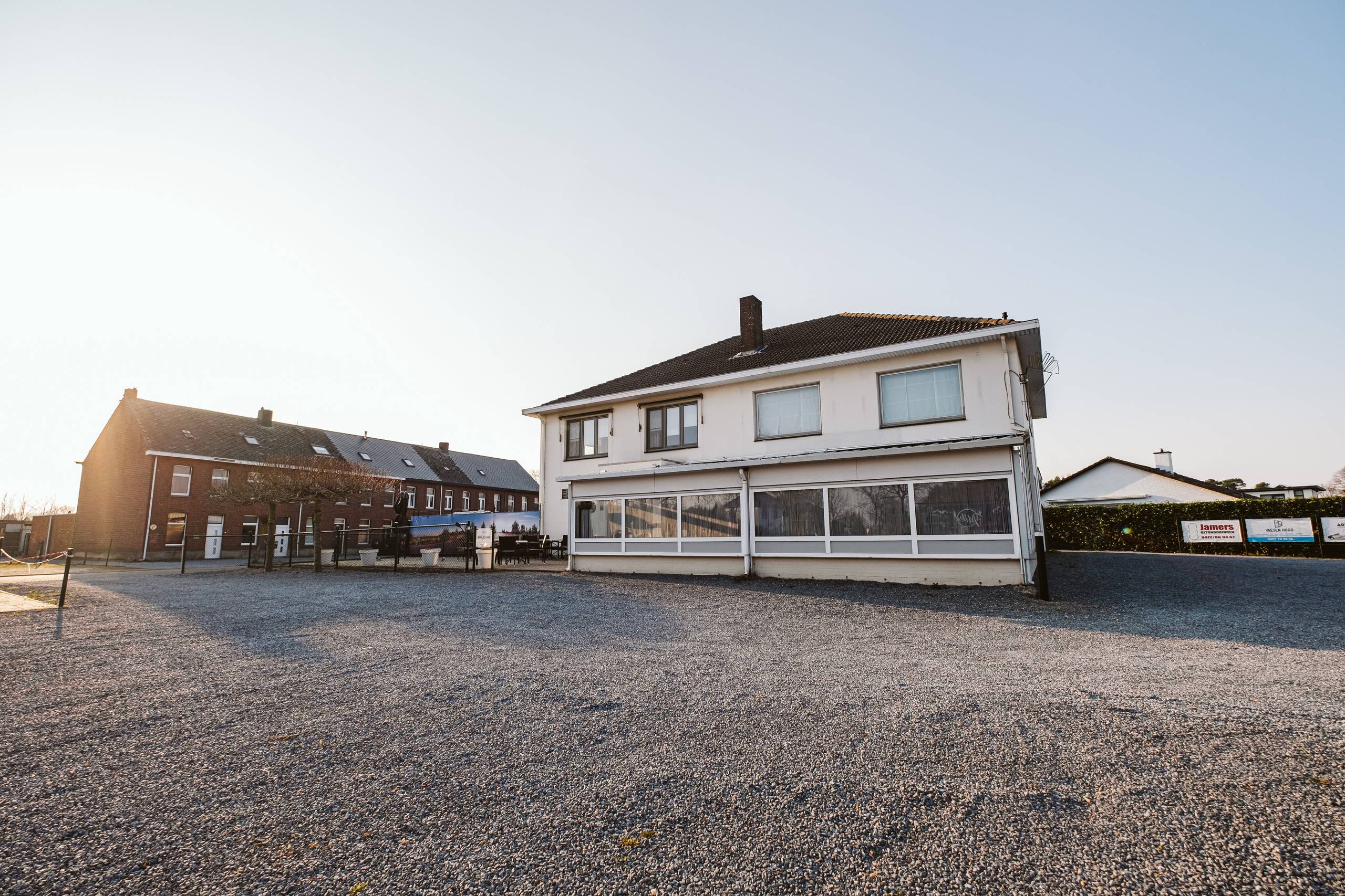 Commercial à vendre à Hamont-Achel avec 2 chambres - photo 3
