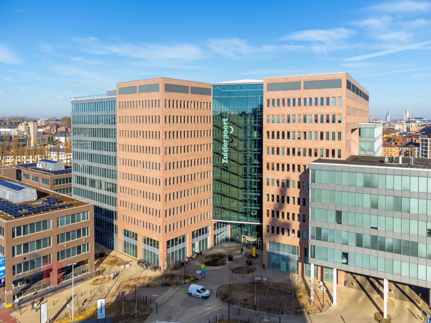 1.005 m² instapklare kantoren op toplocatie vlakbij centrum Gent - foto 2