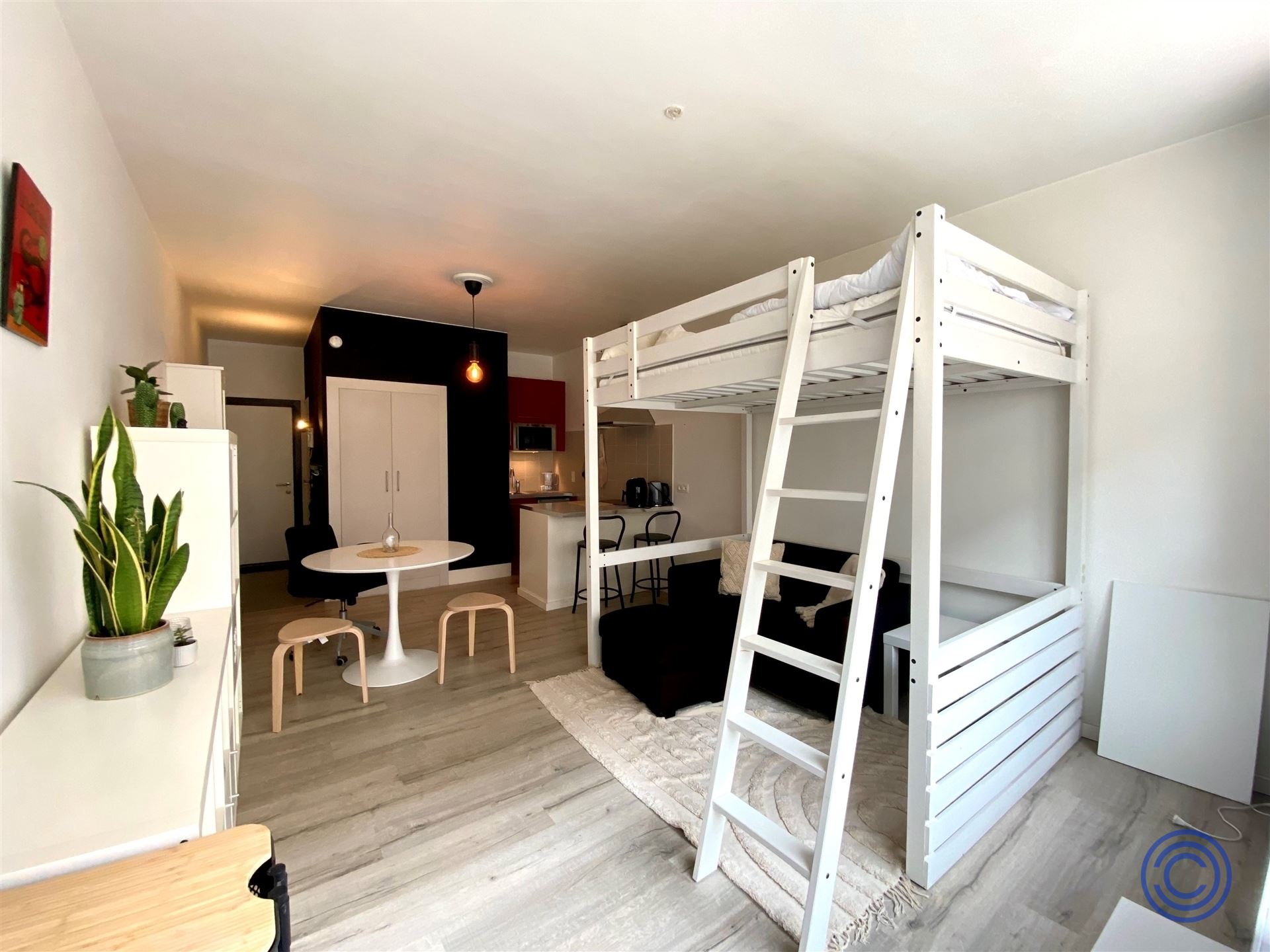 Knap gemeubelde studio op gezellige locatie! - foto 4