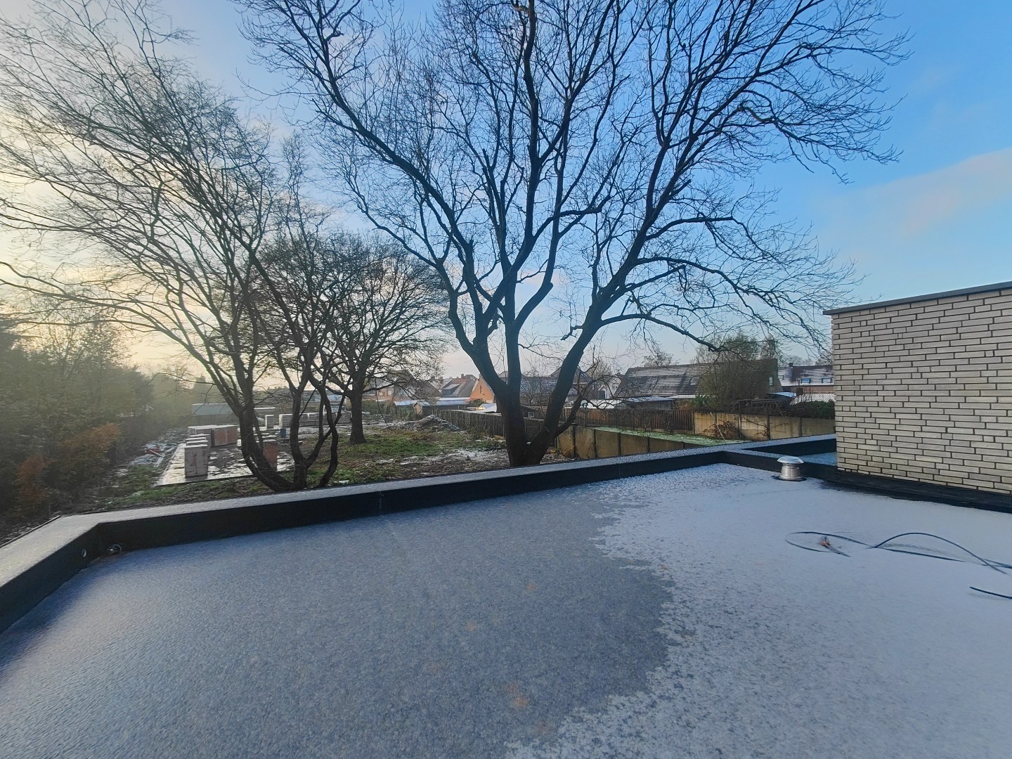 Stijlvolle nieuwbouwduplex met 3 slaapkamers & ruim zonnig terras - foto 2