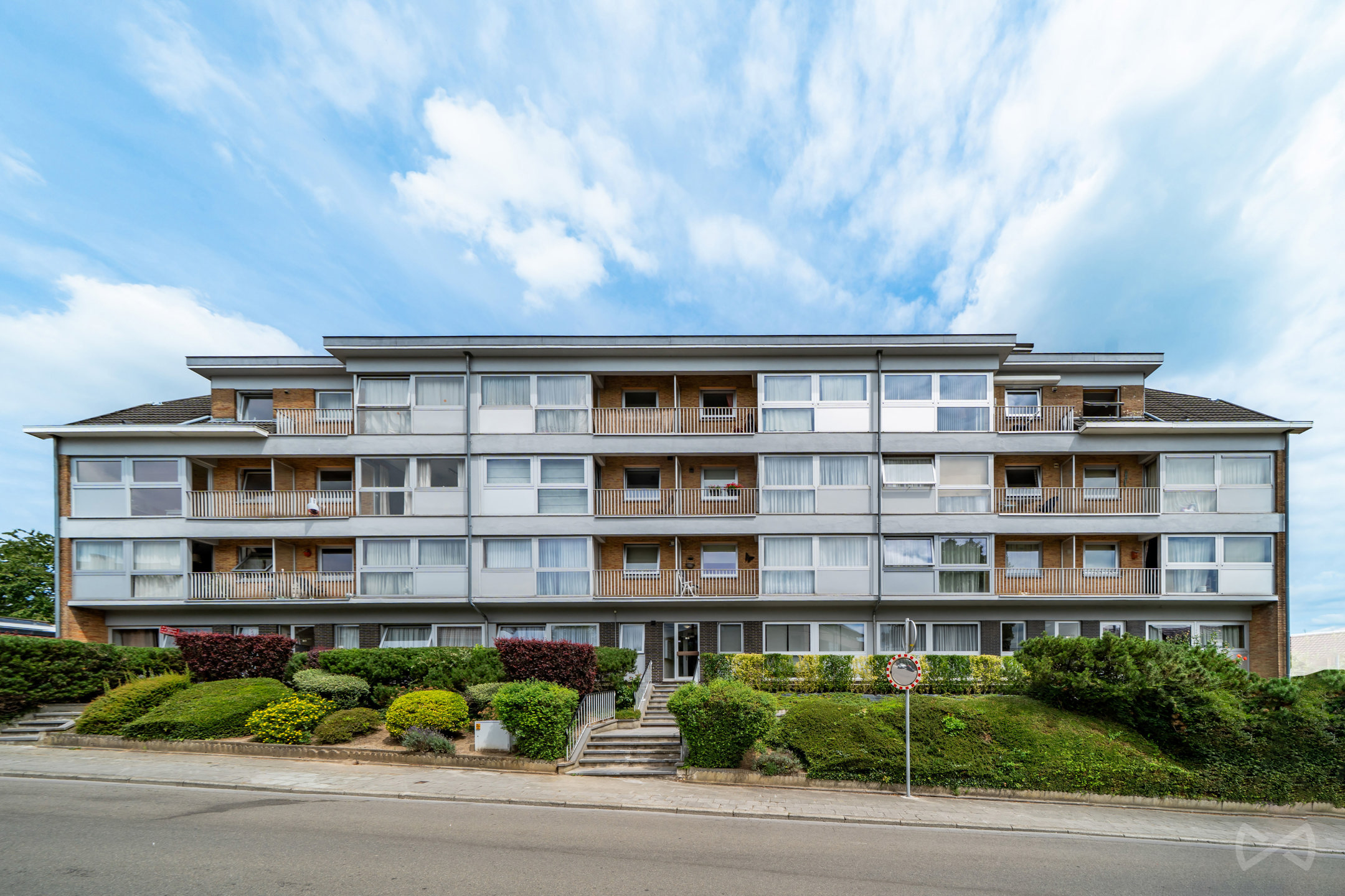 Appartement te koop in Le Roeulx met 1 slaapkamer - foto 1