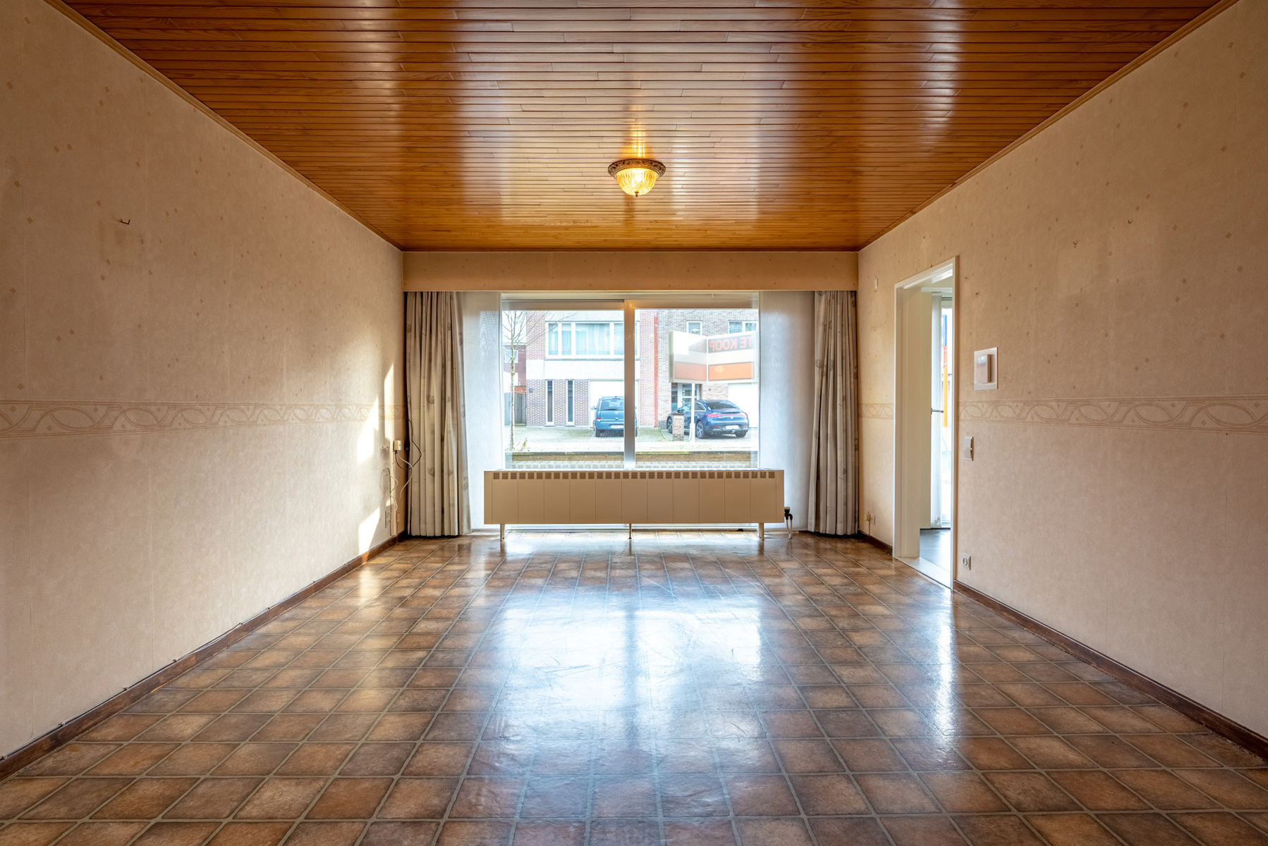 Gelijkvloers appartement met 2 slaapkamers, tuin/terras en garagebox! - foto 3