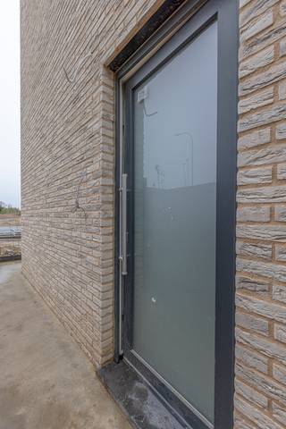 Discover this stunning new-build semi-detached (three-front) home on a 3a68 plot, featuring a fully landscaped south-facing garden and...