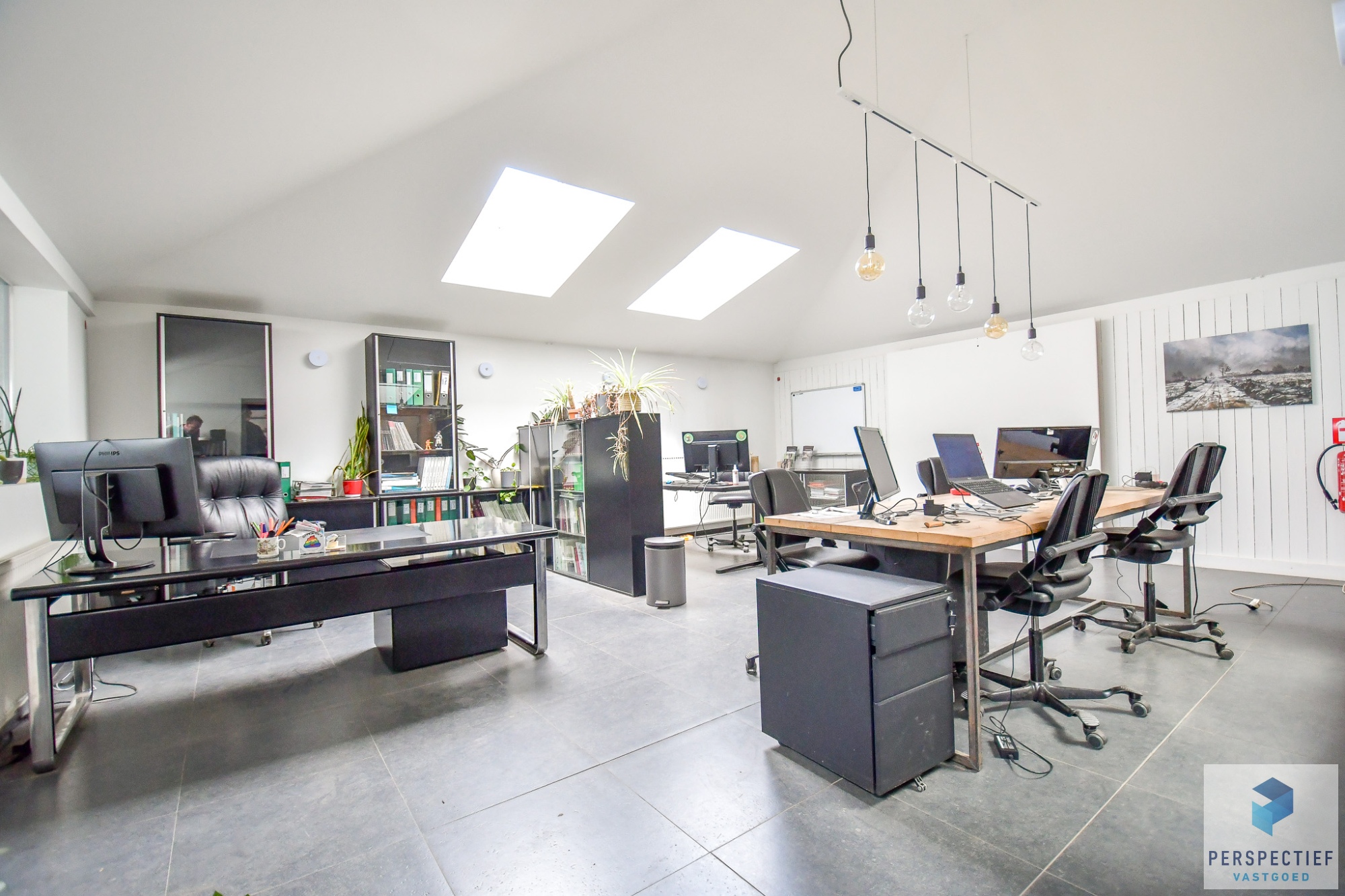 Ruime loods met kantoor ruimte (249m²) te Maldegem - foto 4