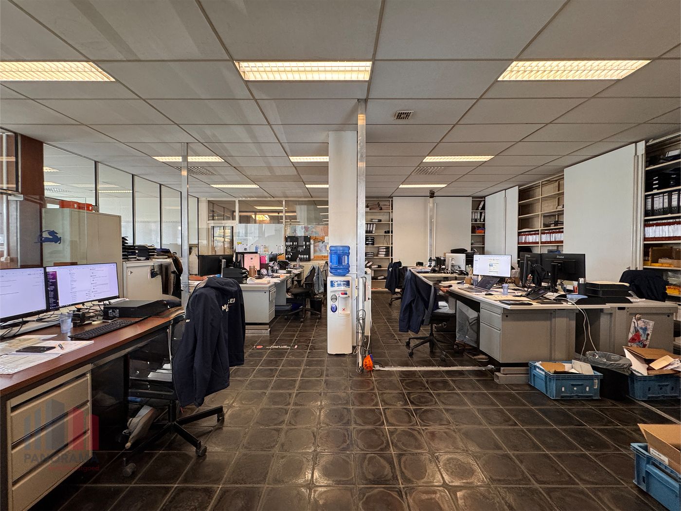 KANTOORRUIMTE VAN 785 M² MET ZICHTLOCATIE - foto 4