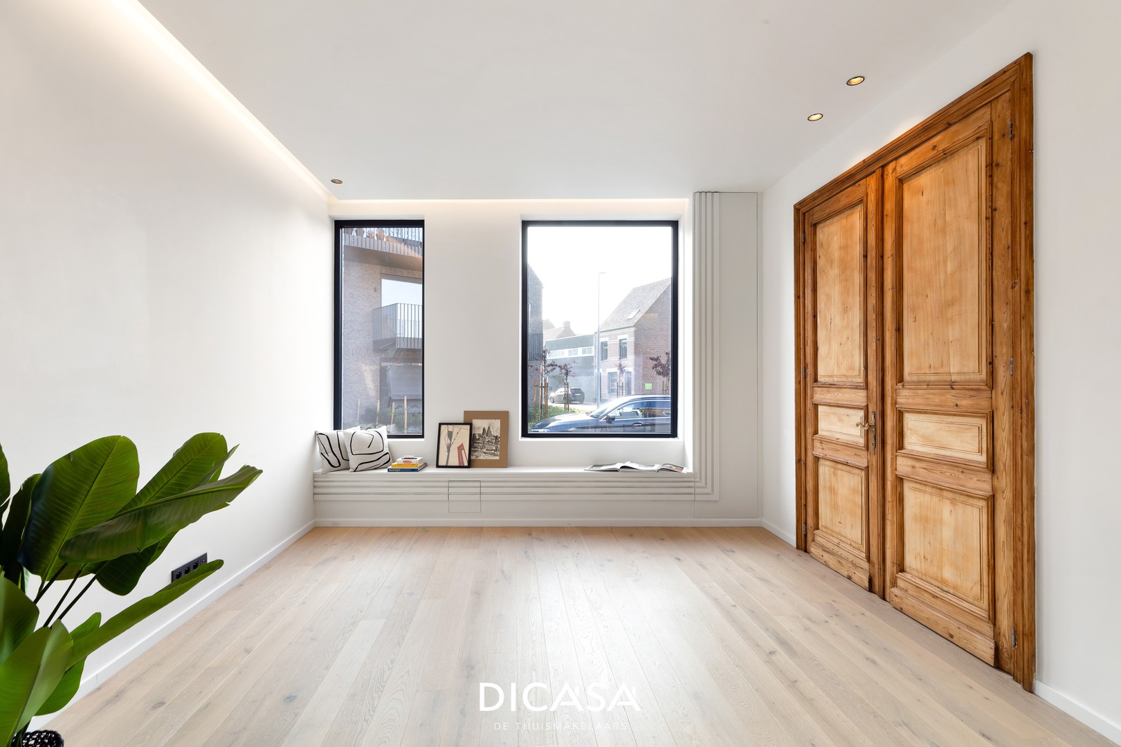 Totaal gerenoveerde woning met karakter en drie slaapkamers - foto 4