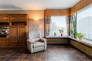 Statige, ruime woning op mooi perceel op prachtige ligging! Belangrijkste troeven:- Ruime woning met zeer veel mogelijkheden- 4 volwaardige...