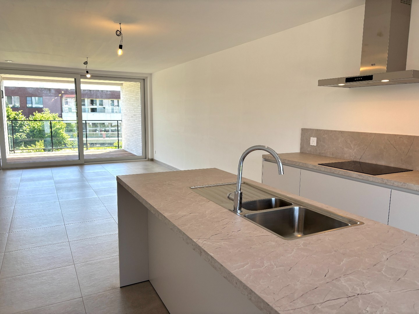 Apartment for rent in Wevelgem with 2 bedrooms - photo 5