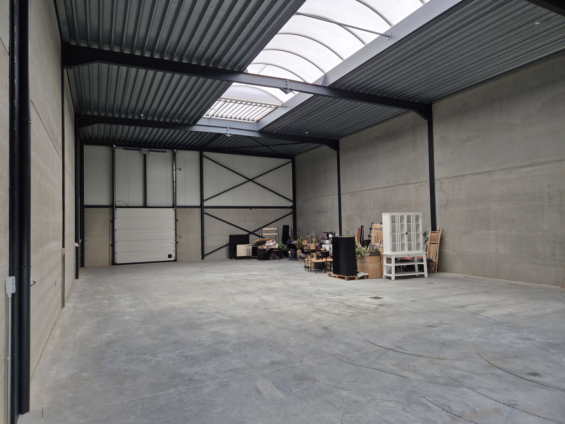 TE KOOP: recente KMO-unit van 288m² - foto 4