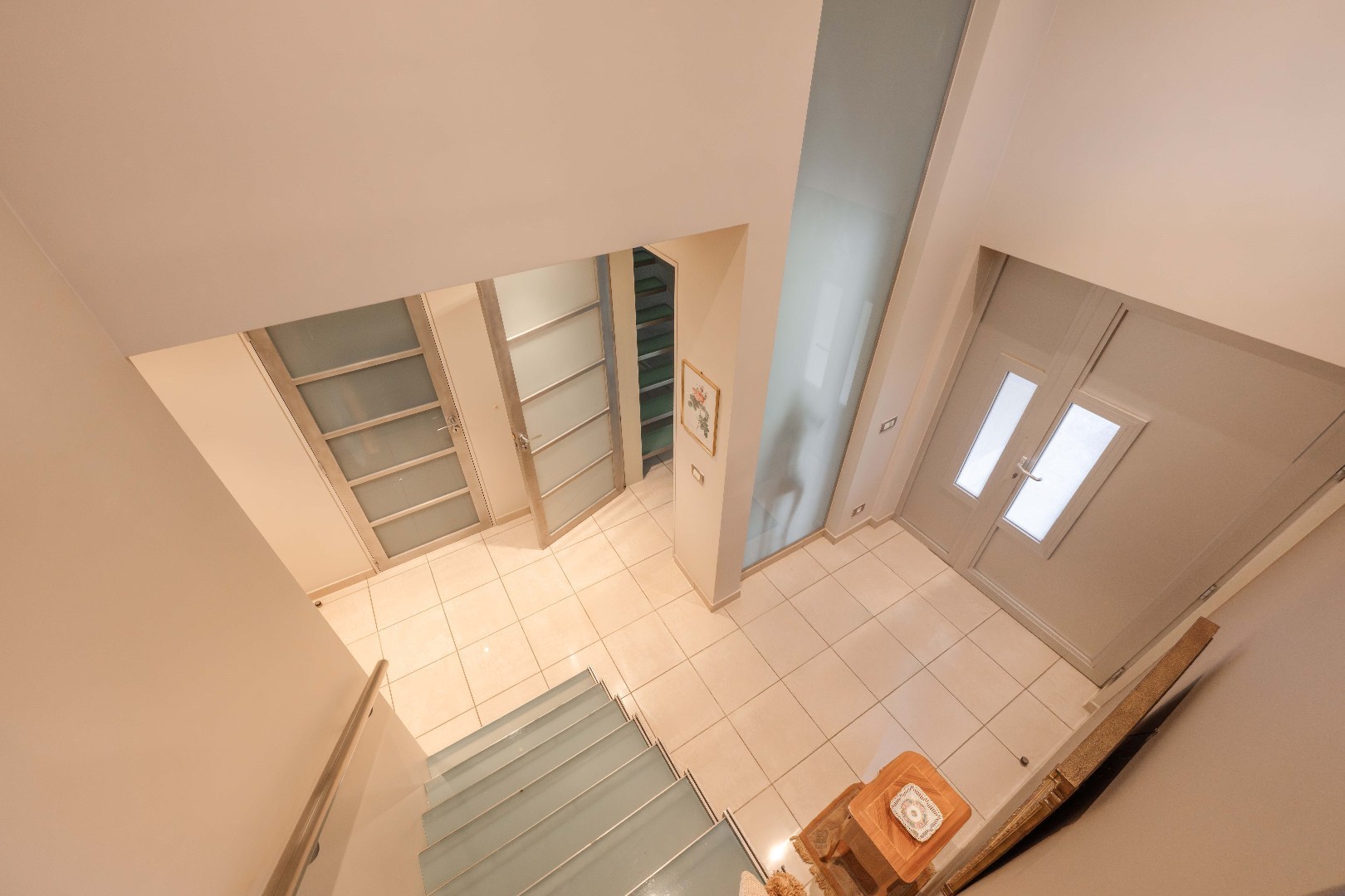 RUIME VILLA MET AGRARISCH ZICHT ÉN RUIMTE VOOR PRAKTIJK/BIJBEROEP! - foto 4