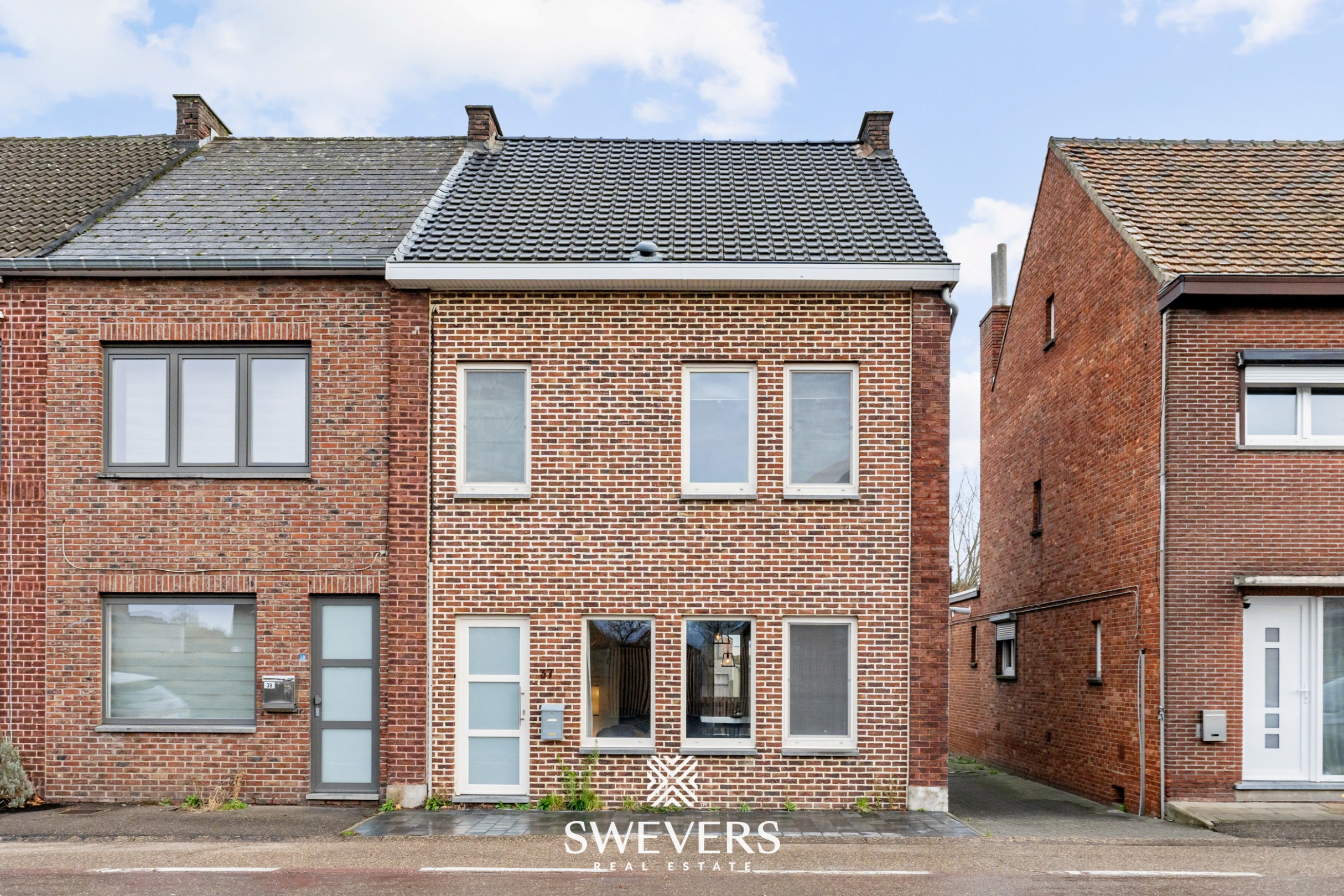 Karaktervolle woning met moderne afwerking en uitstekende ligging - foto 1