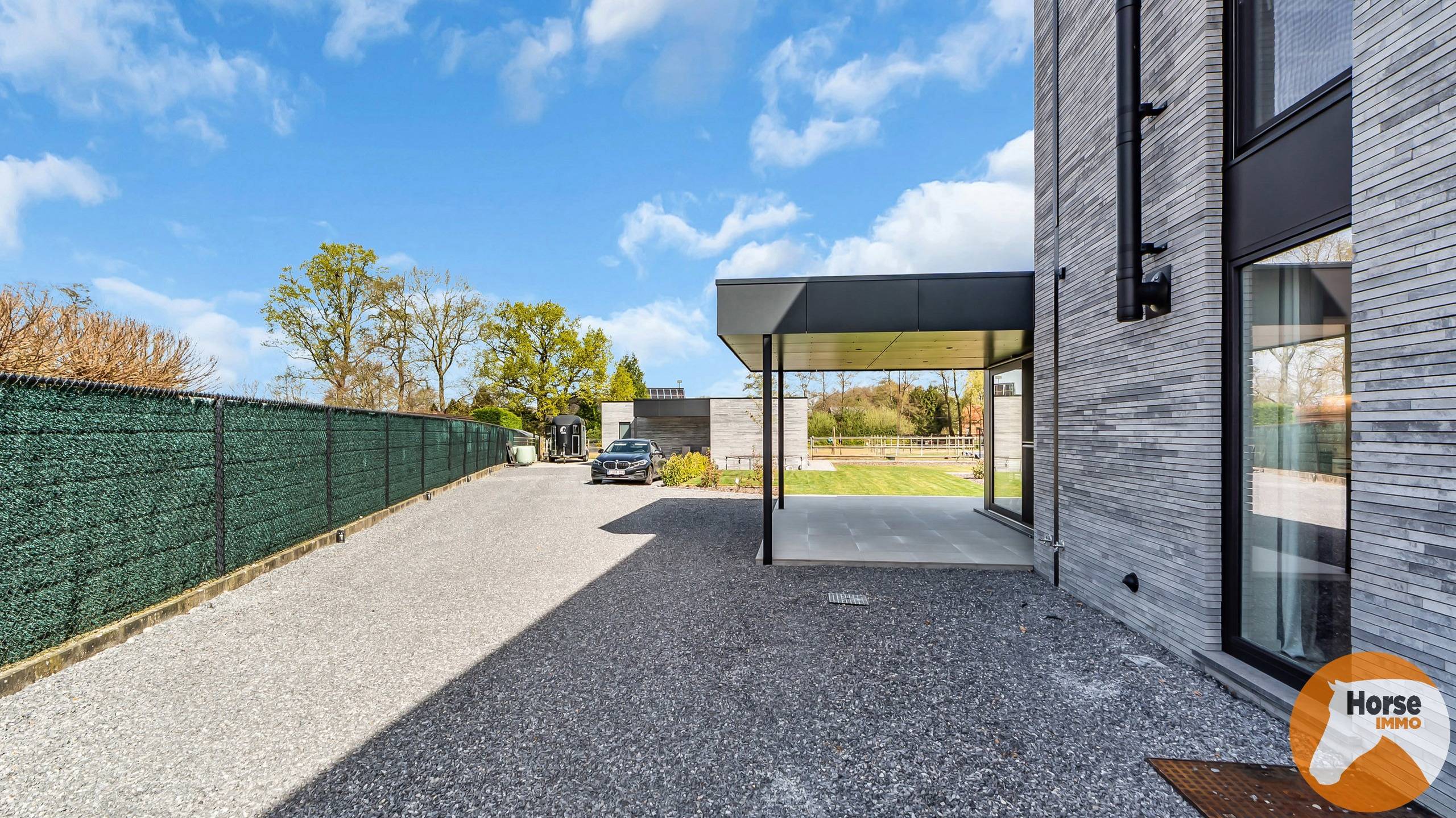 LAAKDAL-Moderne BEN-woning met paardenfaciliteit op 24,5are - foto 5