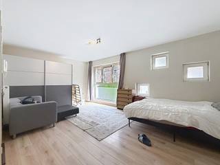 Begijnengracht 74/101: Energiezuinige studio op centrale locatie

Lichtrijke leefruimte, geïnstalleerde keuken met combi oven, badkamer met douche
Deze studio wordt gemeubeld verhuurd

EPC: A (91)
€670 + €25
Beschikbaar vanaf 1/06