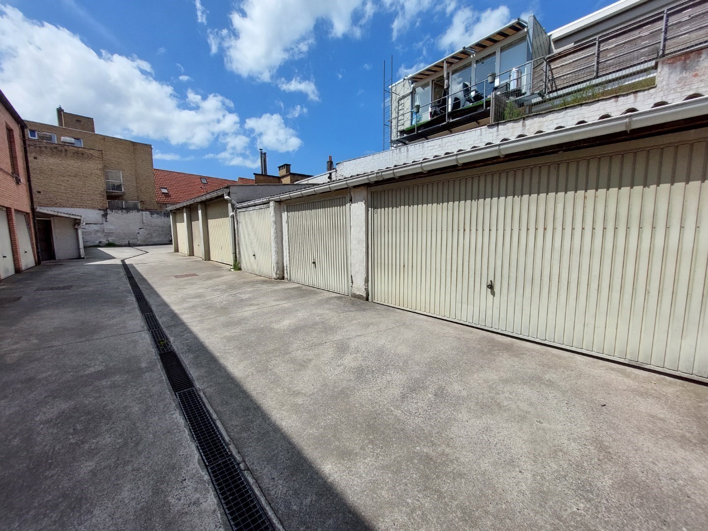 Garage à louer à Bruges - photo 3