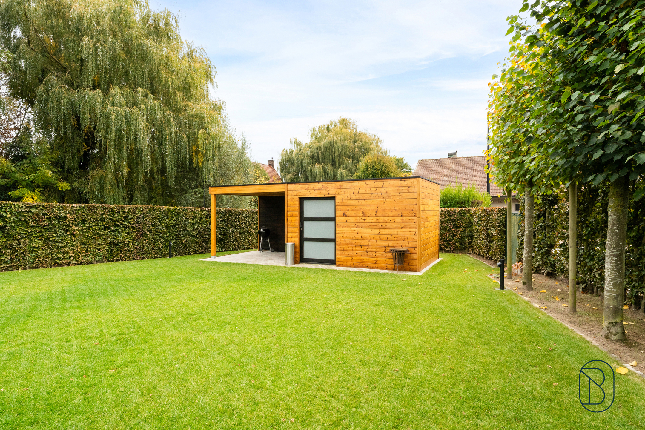 Mooi onderhouden goedgelegen villa met tuin. - foto 4