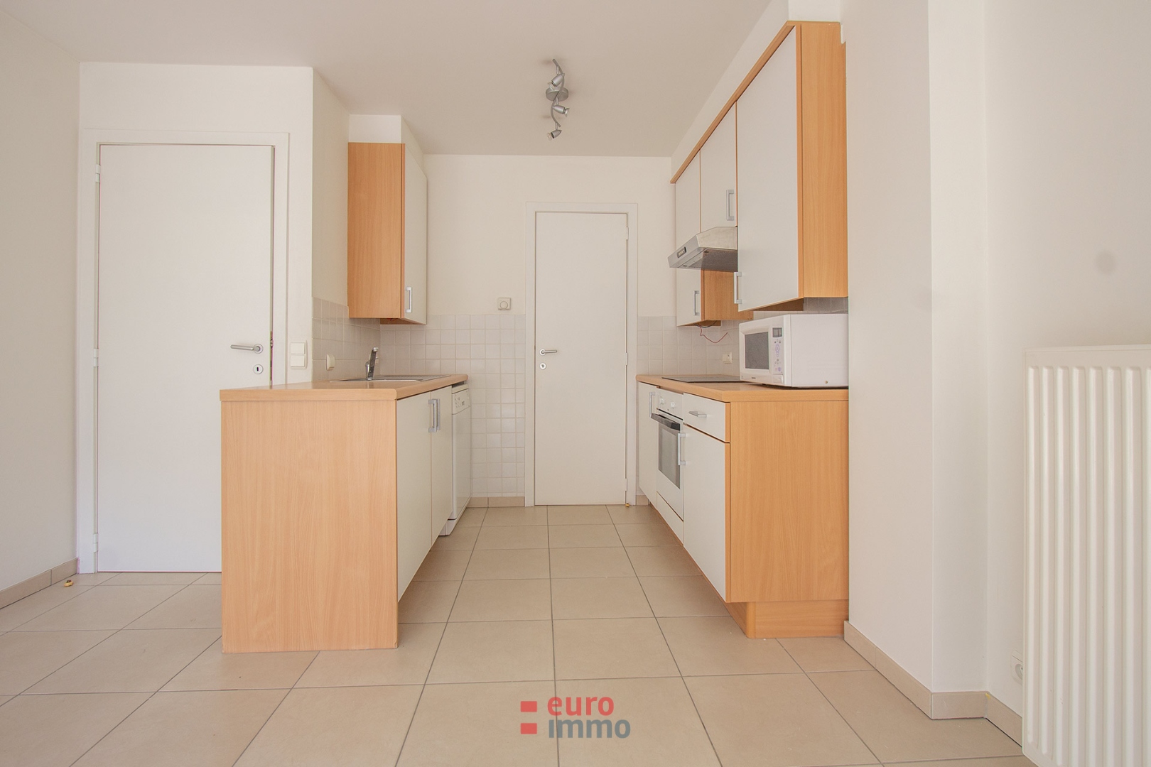 Apartment for rent in Nieuwpoort with 2 bedrooms - photo 4