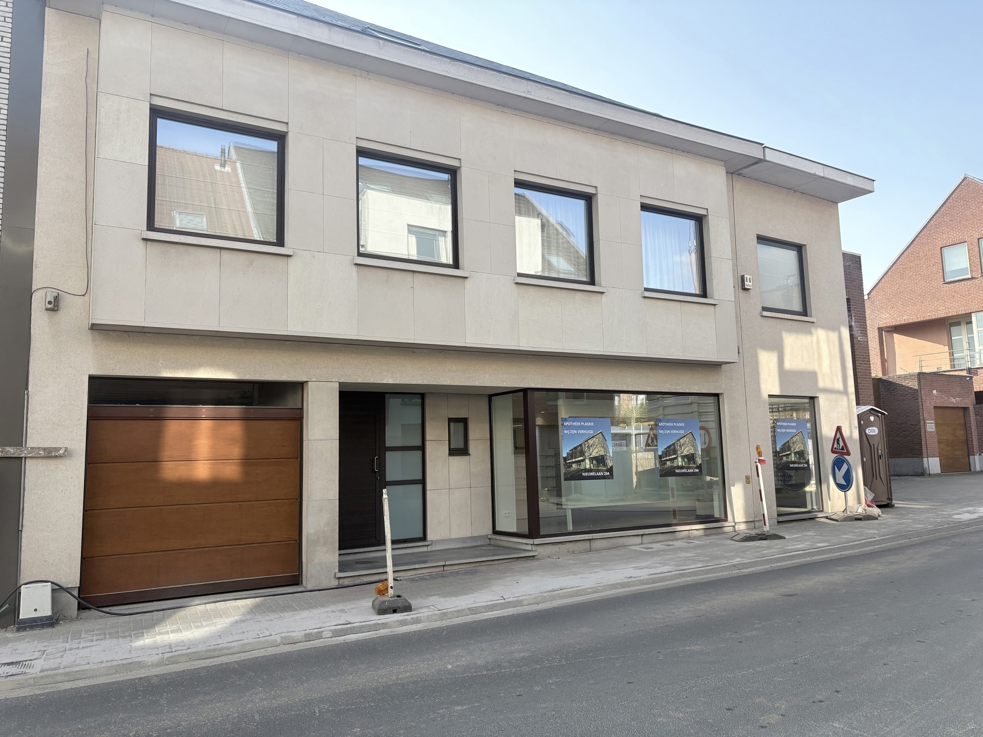 Commercial for rent in Meise - photo 1