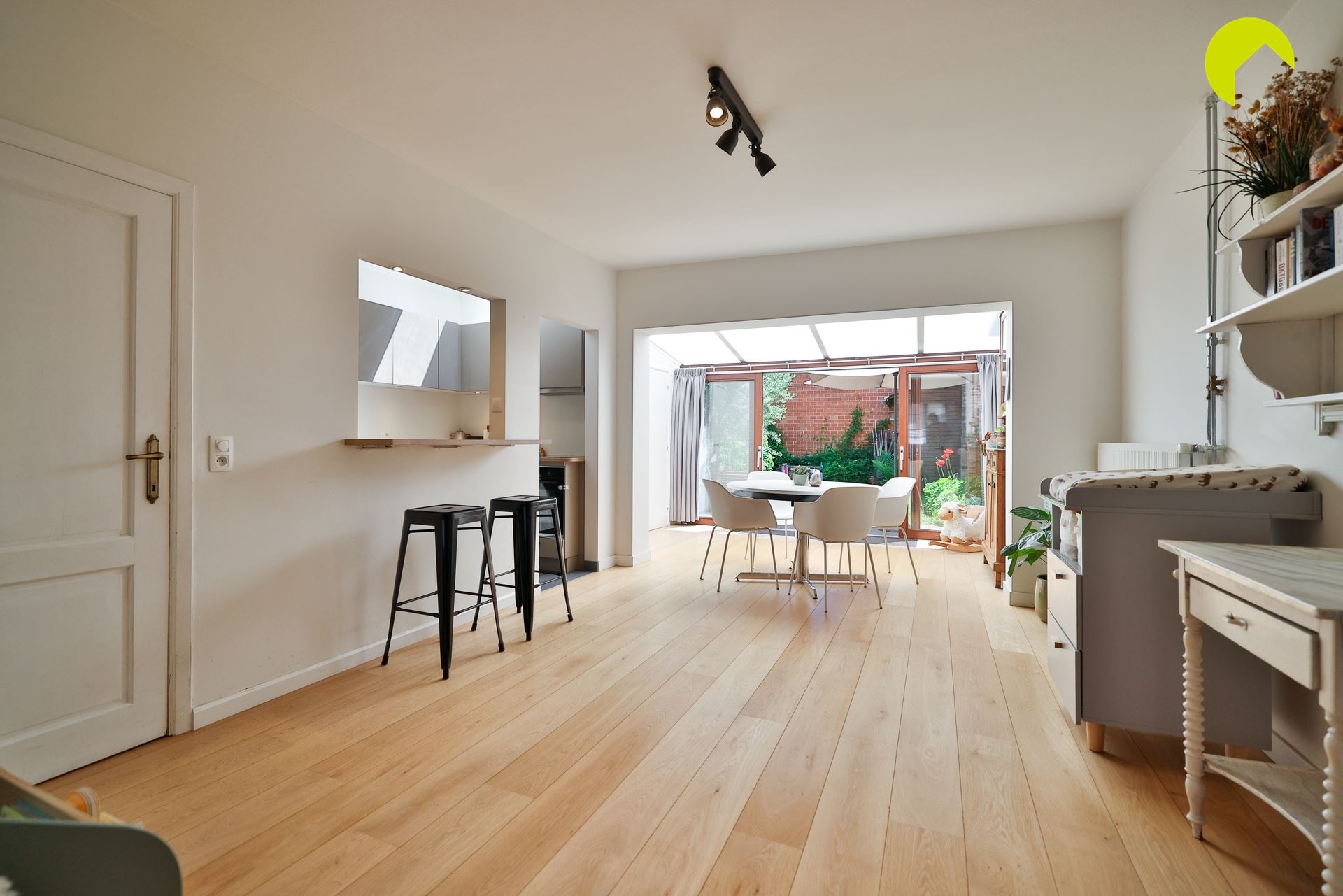 Verzorgde woning met 2 à 3 slpk en stadstuin - foto 4