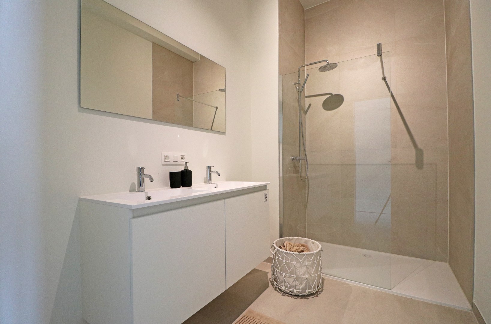 Modern appartement met tuintje - foto 5