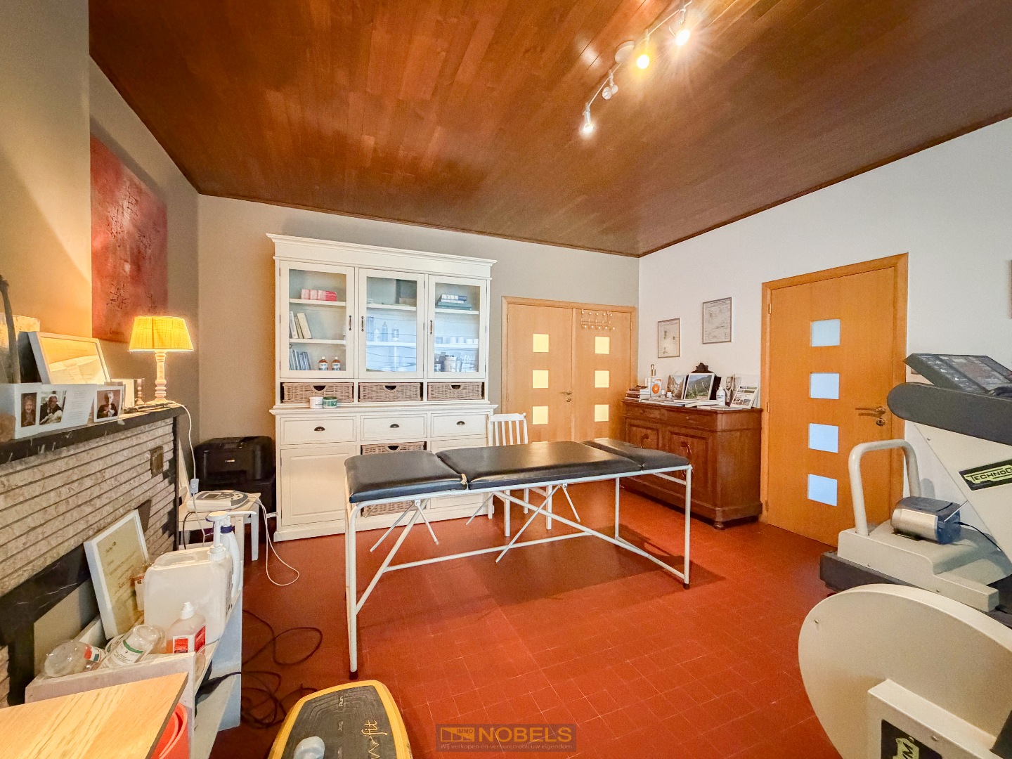 Te koop, landelijk gelegen gezinswoning met zwembad op ruim perceel te Horebeke! - photo 5