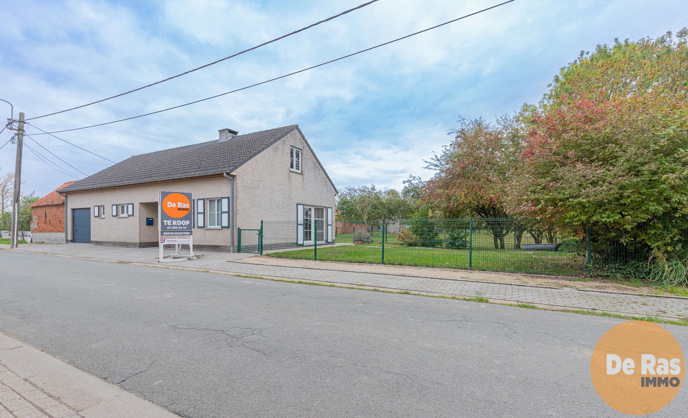 WICHELEN - Goed onderhouden woning op goede locatie met tuin - foto 1