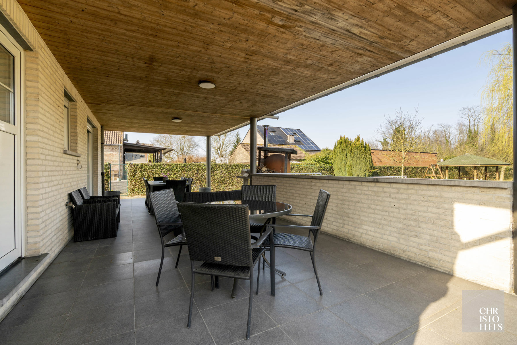 Ruime karakteristieke woning op een aangenaam perceel - foto 4