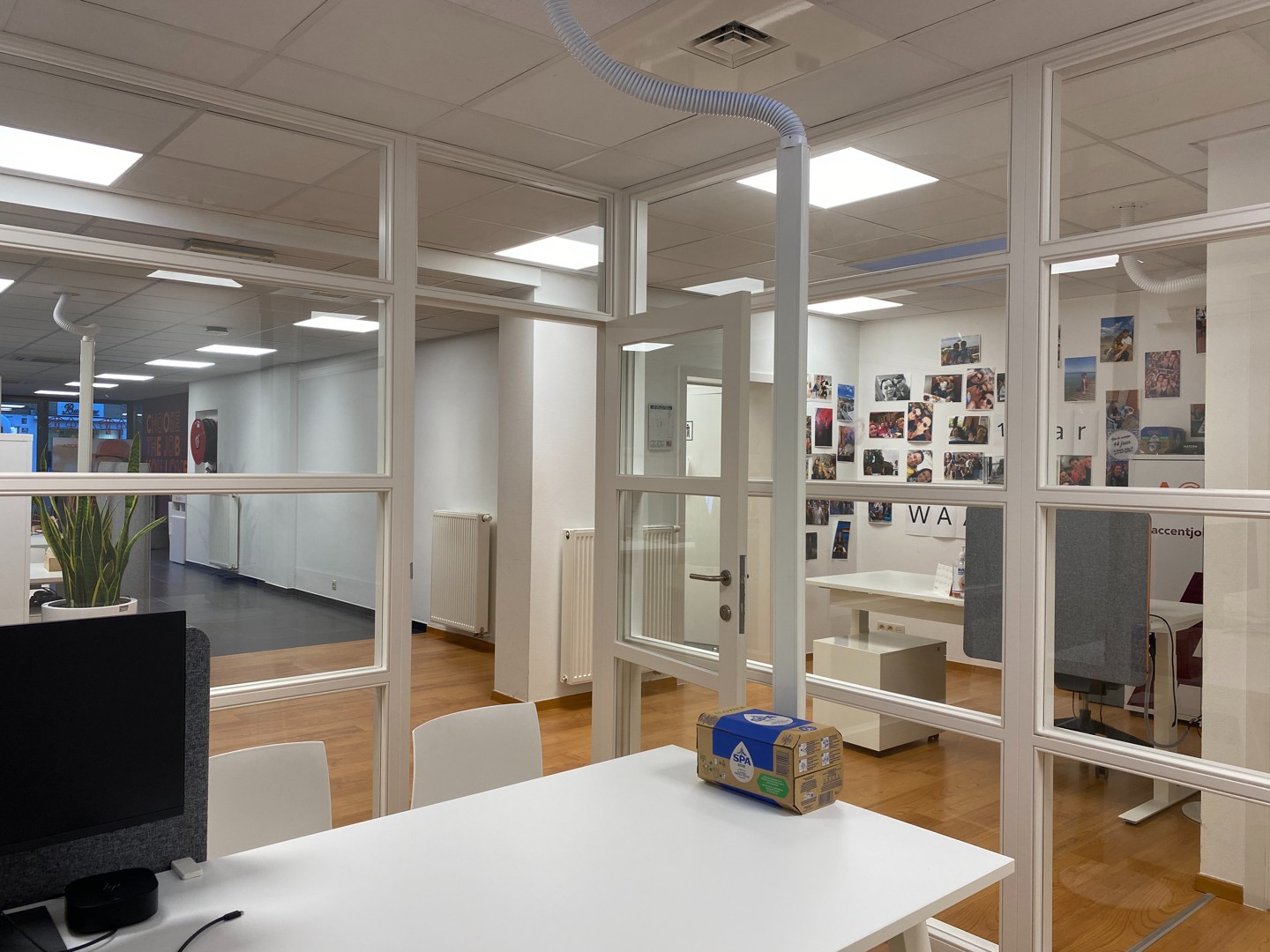 Mooi ruim winkelpand in centrum Eeklo - foto 5