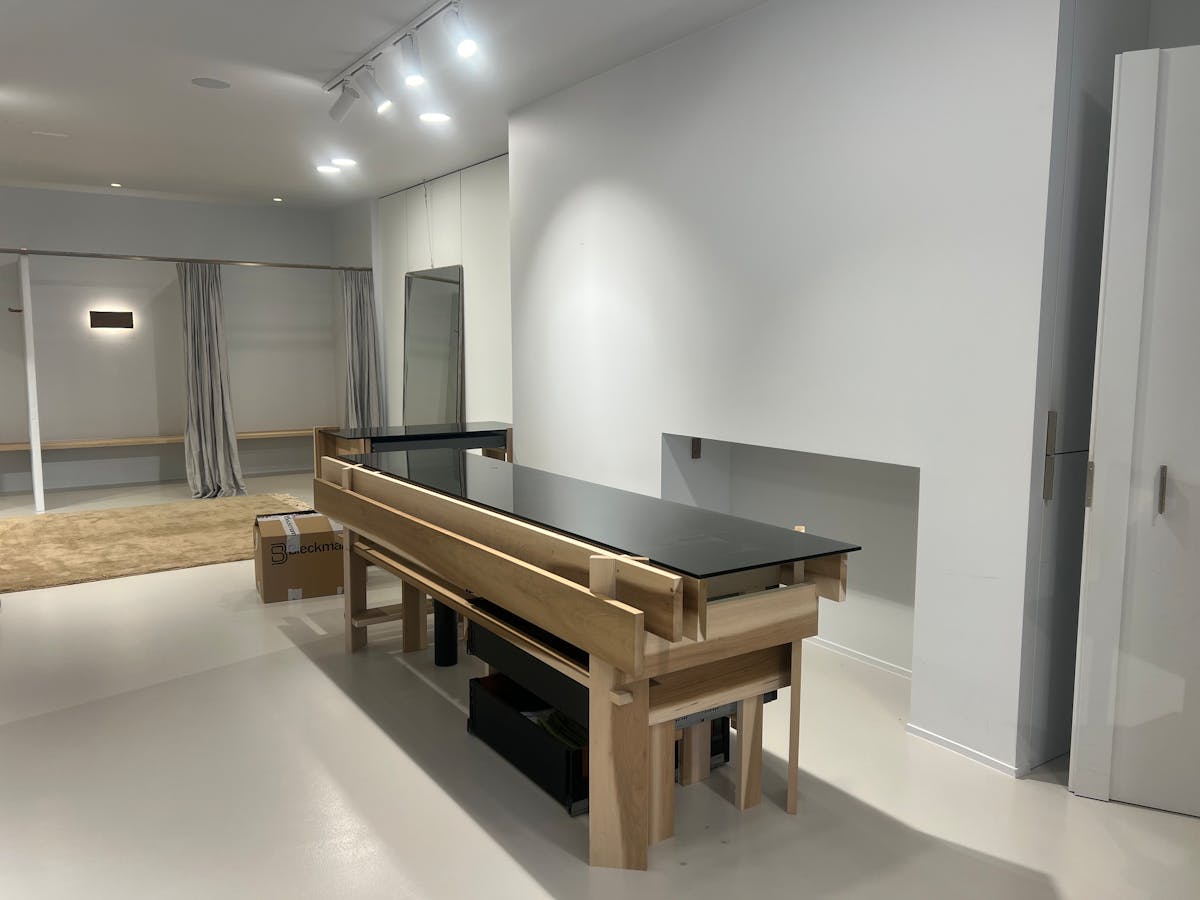 Handelspand van ca. 155m² nabij de winkelstraat in Roeselare. - foto 3