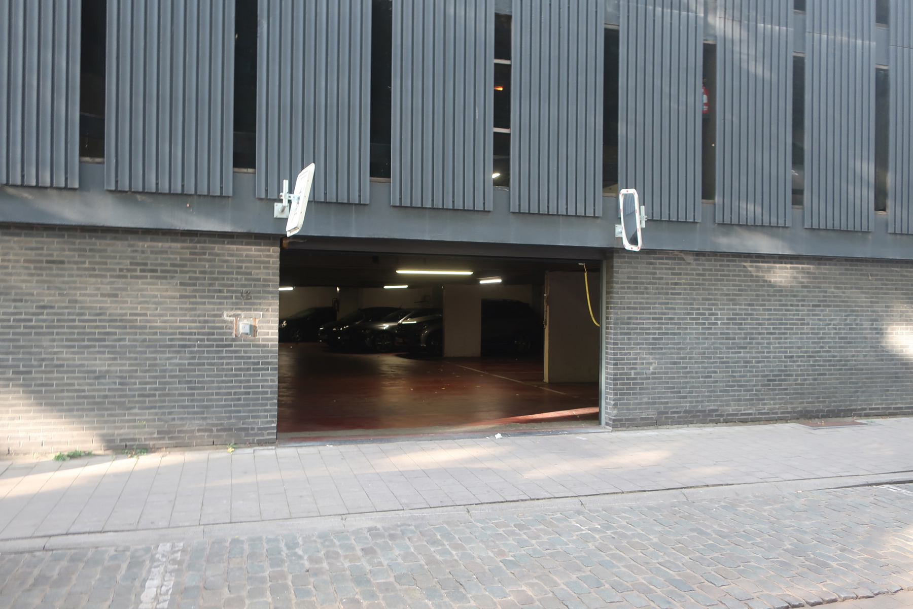 Garage te koop in Antwerpen - foto 3