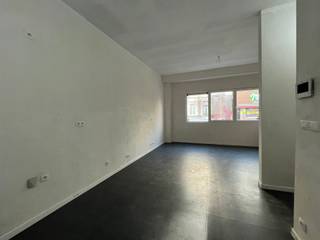 Wens je ook te wonen op wandelafstand van het bruisende Zuid? In dit kleinschalig gebouw bevindt zich dit gezellig te maken 1 slaapkamer...