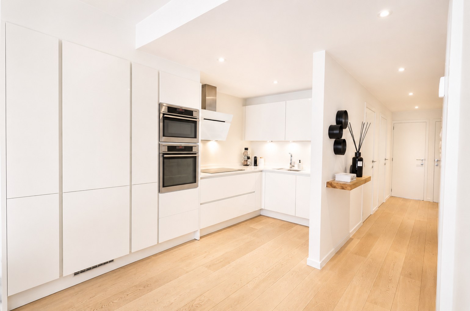 Instapklaar appartement met twee volwaardige slaapkamers op centrale ligging. - foto 4