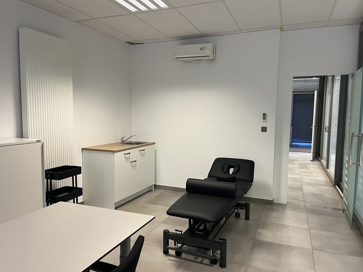 Espaces de pratique (environ 18 m² - 22 m²) à louer à Audenarde - photo 5