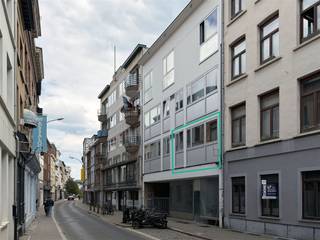 Aangenaam appartement van ca. 80 m² gelegen op de eerste verdieping, in het hart van Antwerpen. De woning beschikt over een lichtrijke...