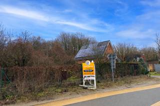 ***Te koop: Bouwgrond voor Halfopen bebouwing***Gelegen aan de voet van Rotselaar Heikant, bieden wij een uitstekend perceel bouwgrond aan voor...
