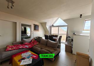 Op zoek naar een instapklaar appartement te huur in Merkem? Dit gezellige en lichtrijke appartement combineert comfort, praktische indeling en...