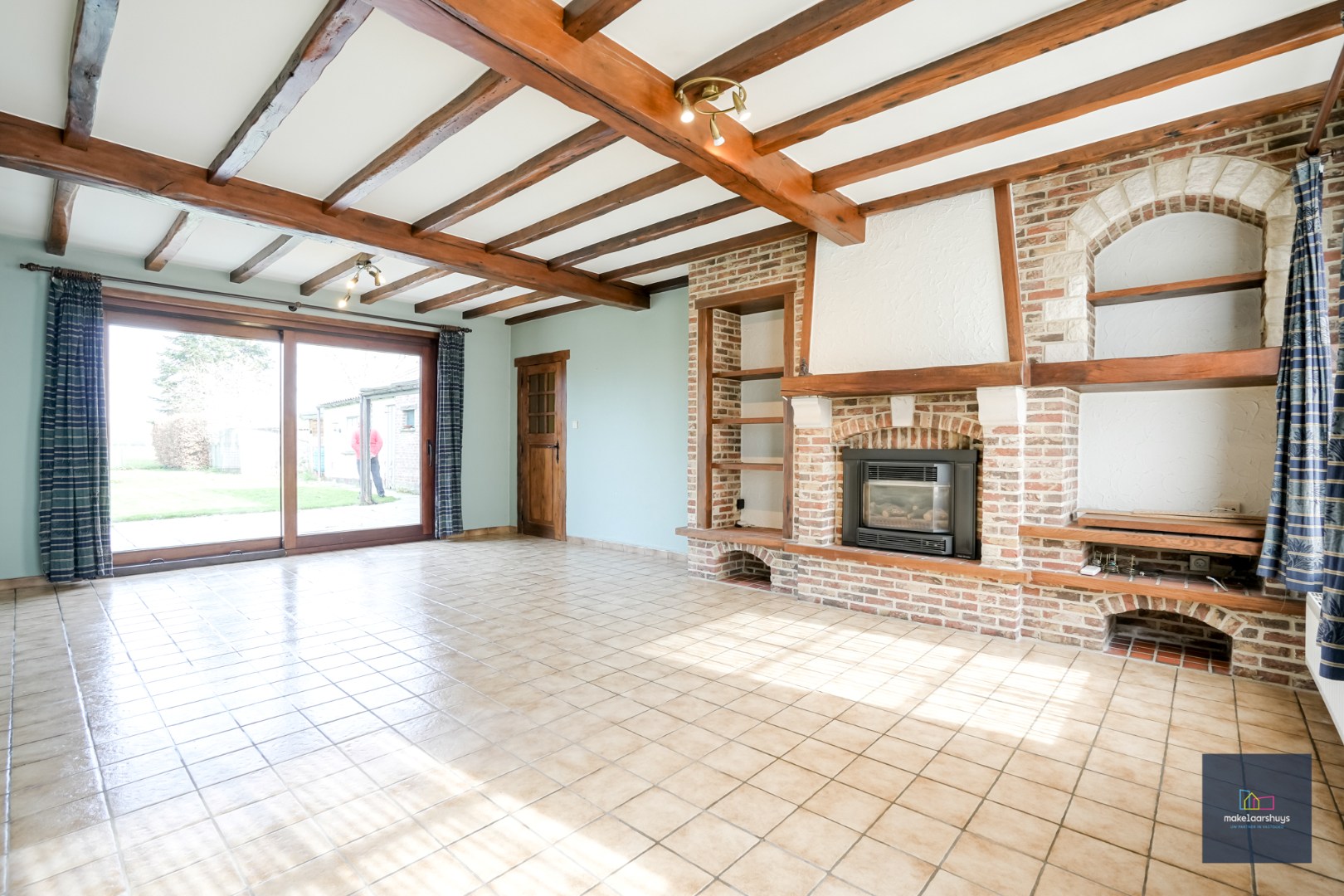 Ruime  halfopen bebouwing  met  zonnige tuin, terras en garage in Waarschoot - foto 5