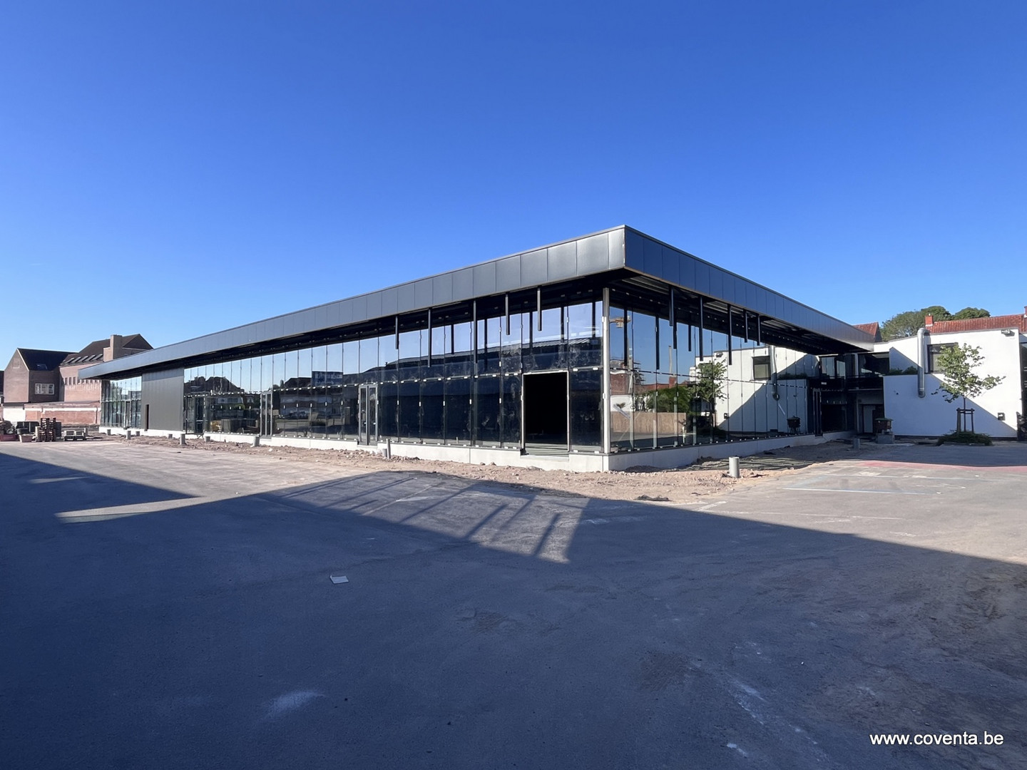 Commerciële ruimte van 519m² te huur te Roeselare - foto 1