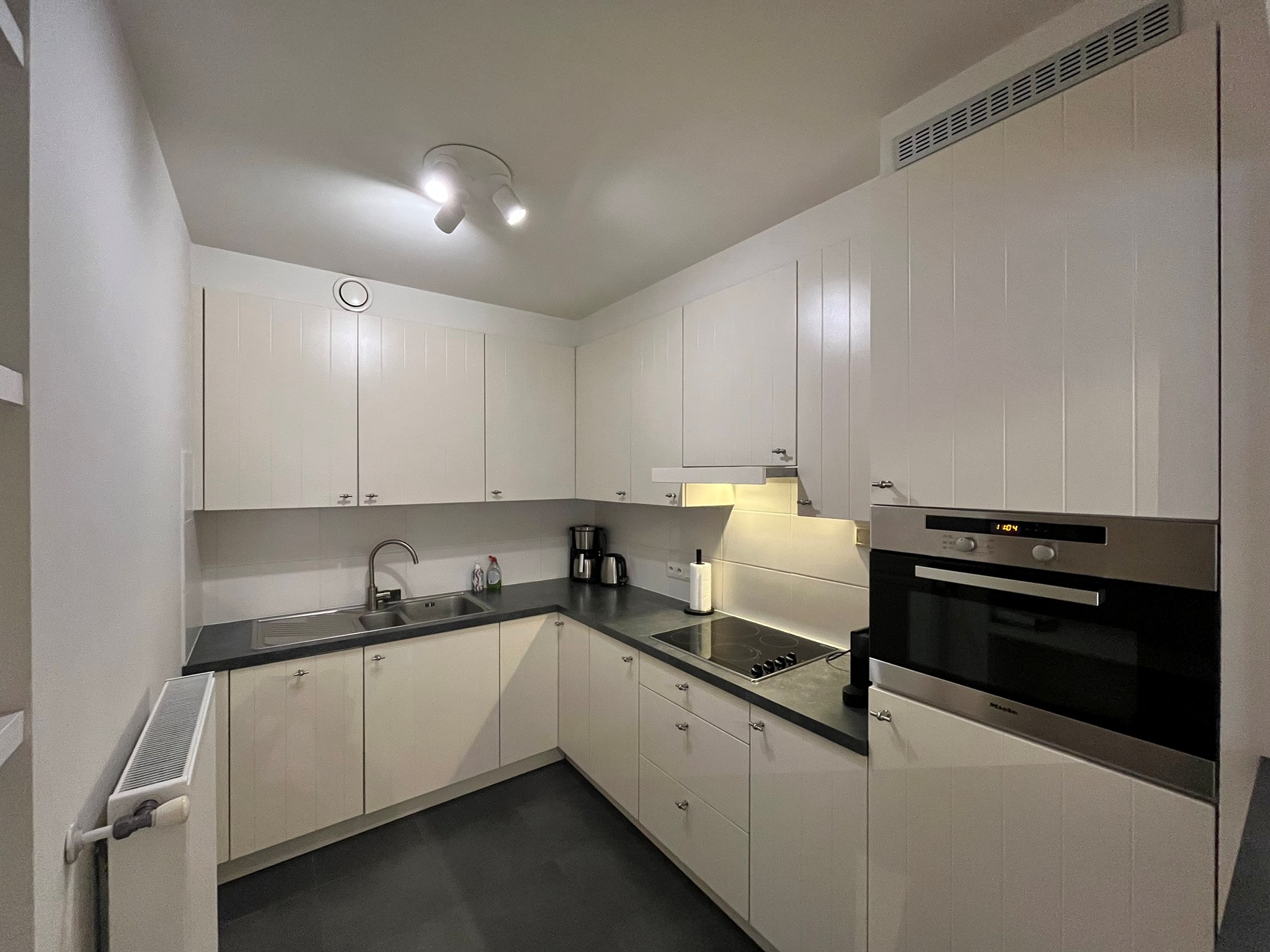 Apartment for rent in Knokke with 2 bedrooms - photo 4