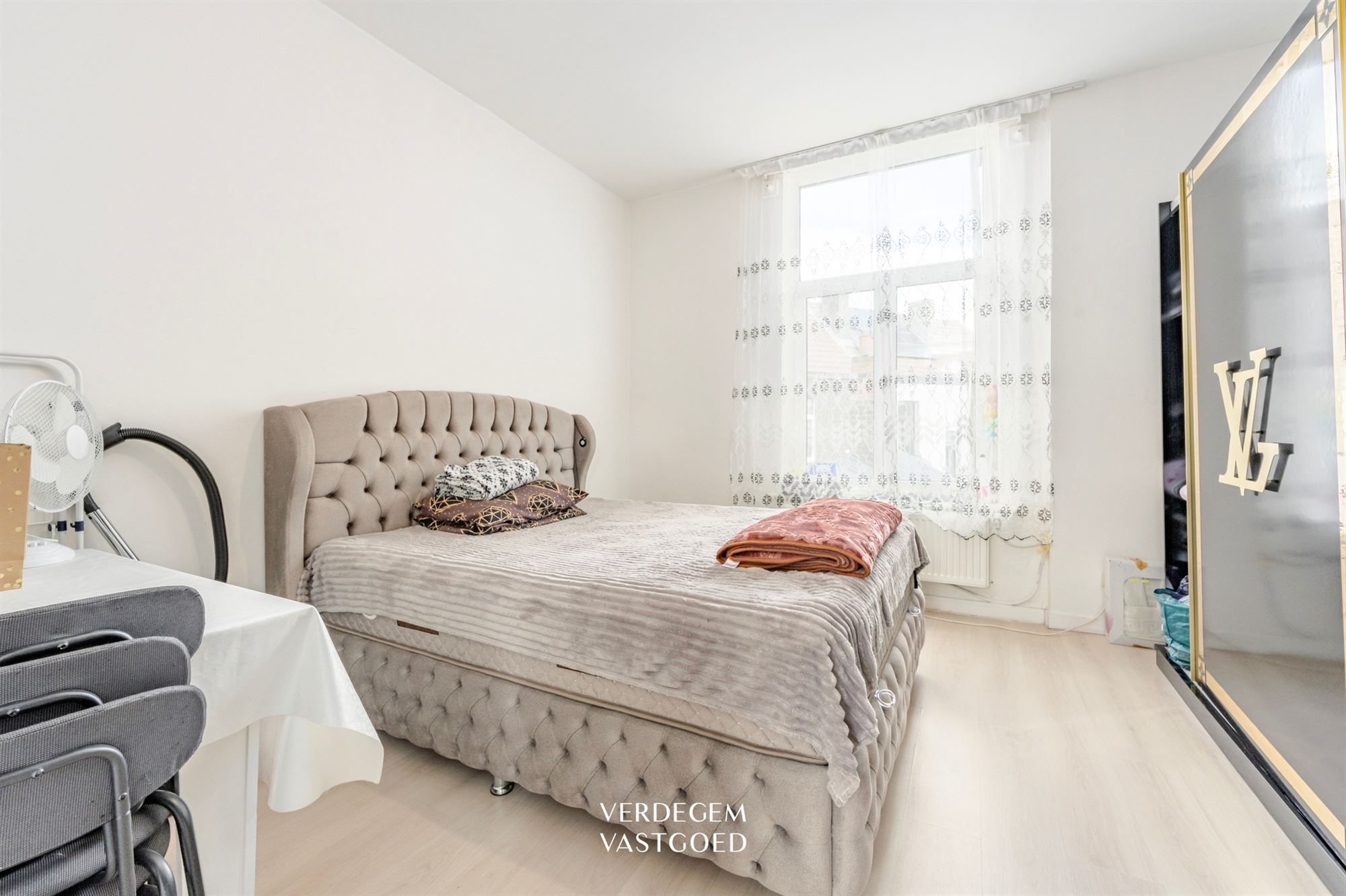 Opbrengsteigendom met 4 appartementen, verder af te werken - foto 4