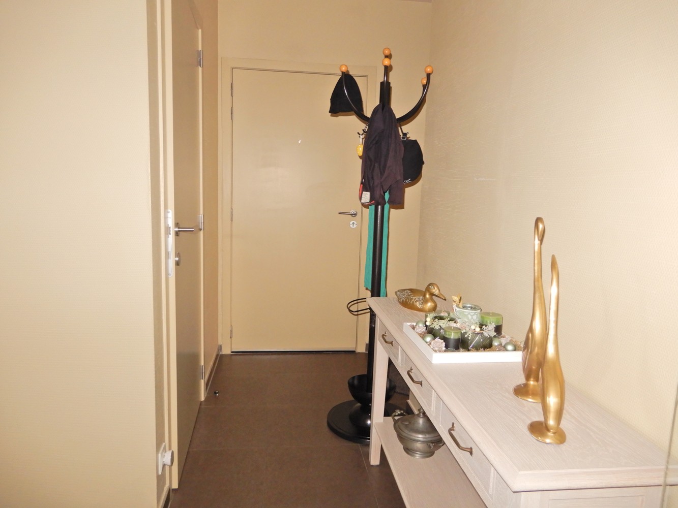 Appartement te Oostrozebeke. - foto 3